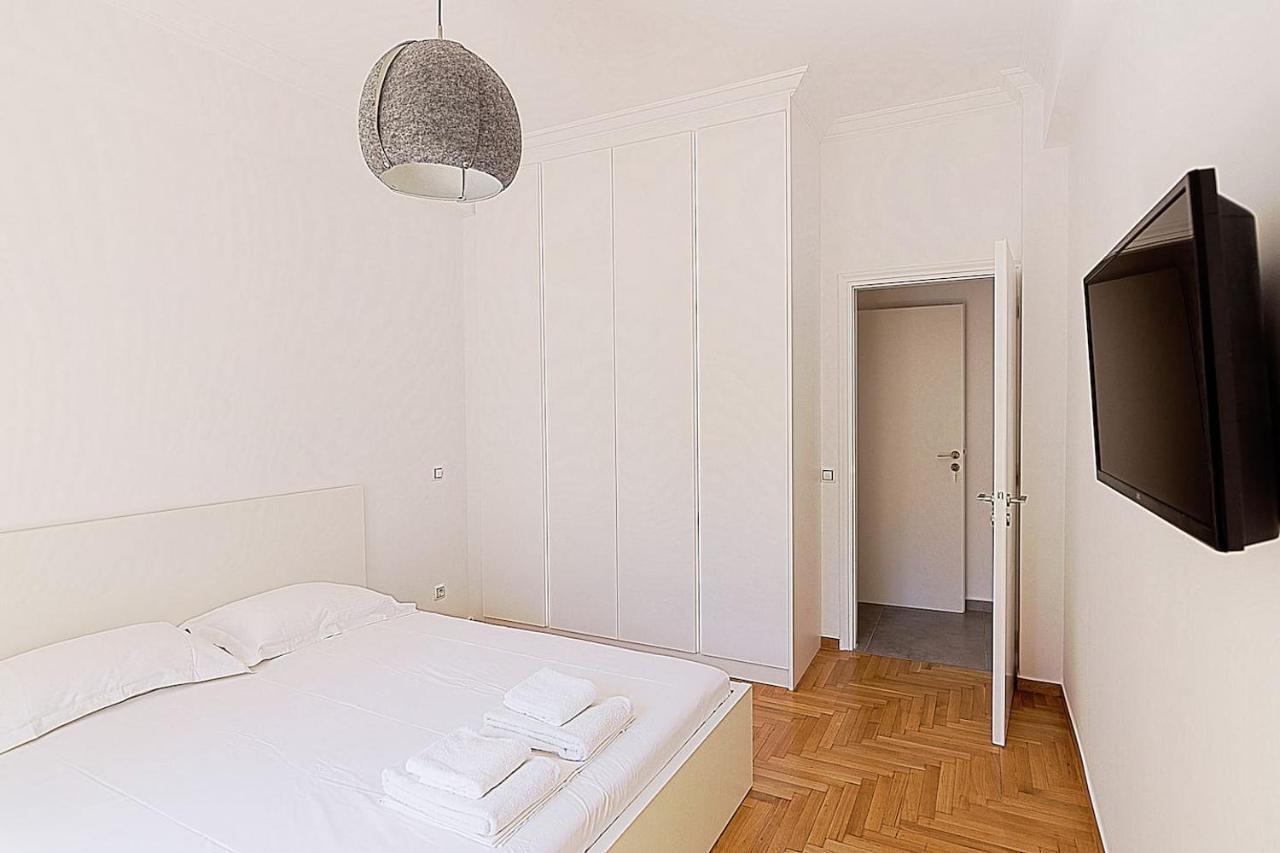 Spacious Two Bedroom Apartment In Central Location Athen Eksteriør billede